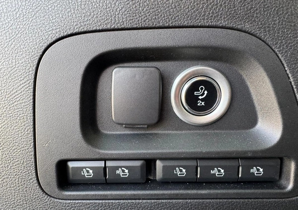 Ford S-Max cena 77600 przebieg: 182000, rok produkcji 2018 z Nowy Tomyśl małe 172